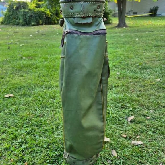 Vintage MacGregor Tourney Carry Golf Bag w/Strap & Vintage Wilson Headcovers - Picture 7 of 10